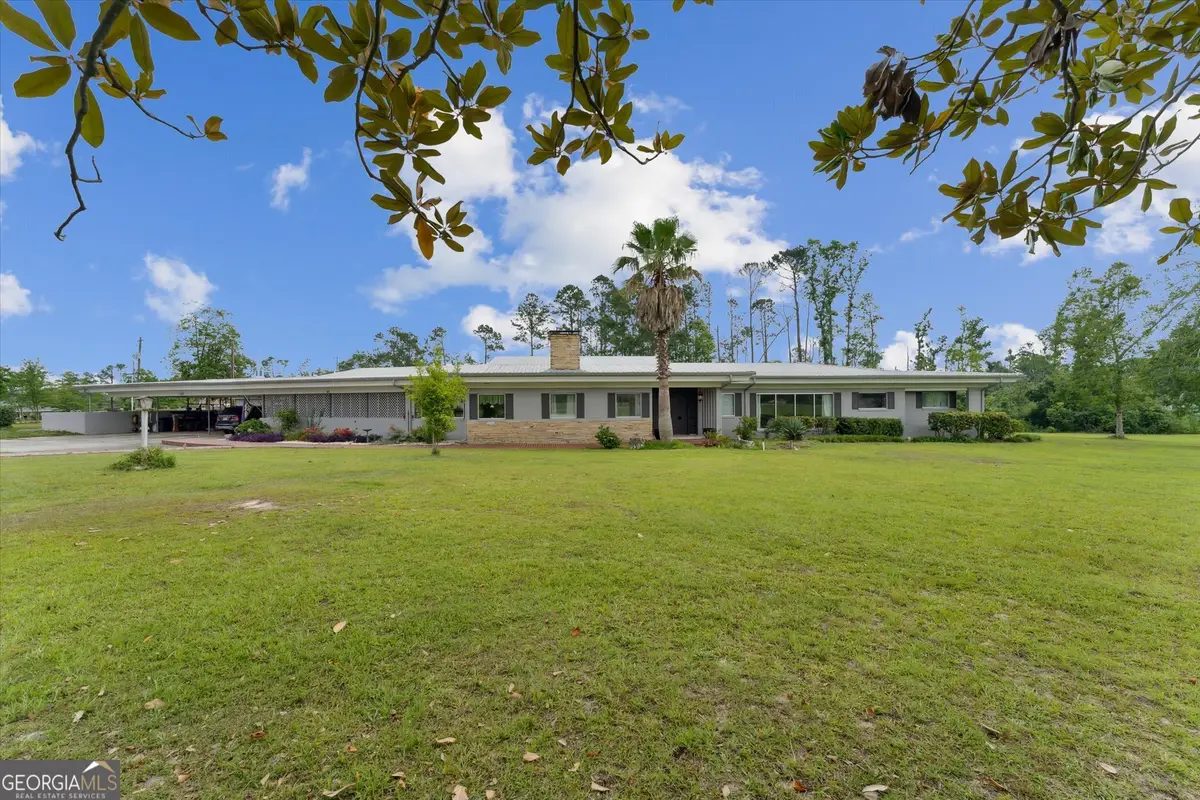 142 N Tallahassee Street, Hazlehurst, GA 31539 - Image #1