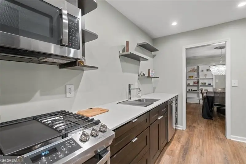 6851 Roswell Road #H18, Atlanta, GA 30328 - Image #3