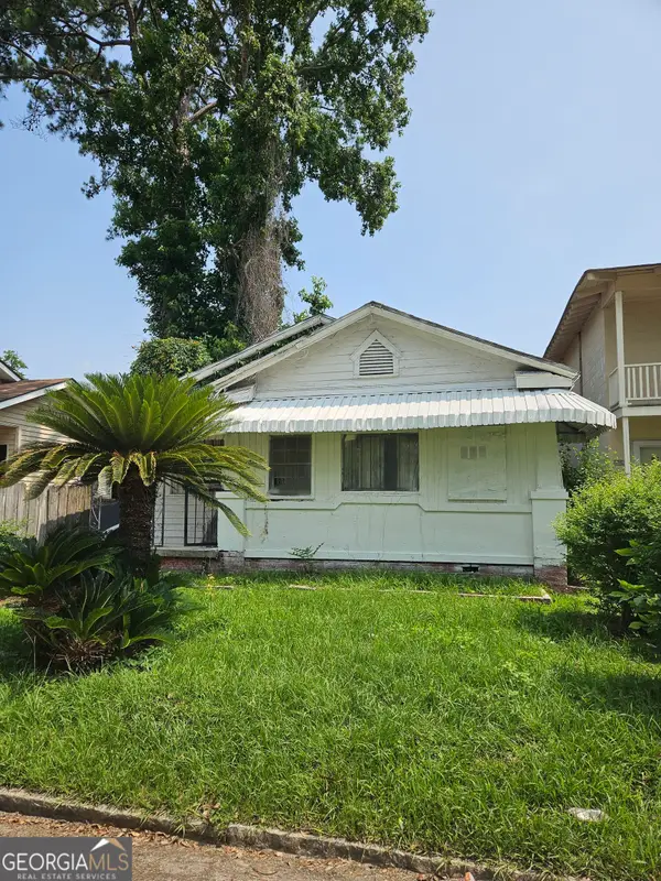 1018 W 45th Street, Savannah, GA 31405