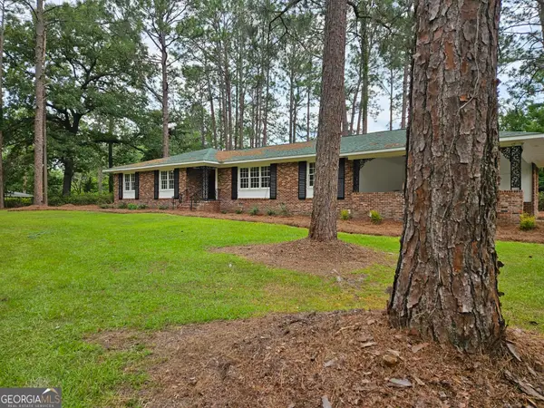 29 Jef Road, Statesboro, GA 30458