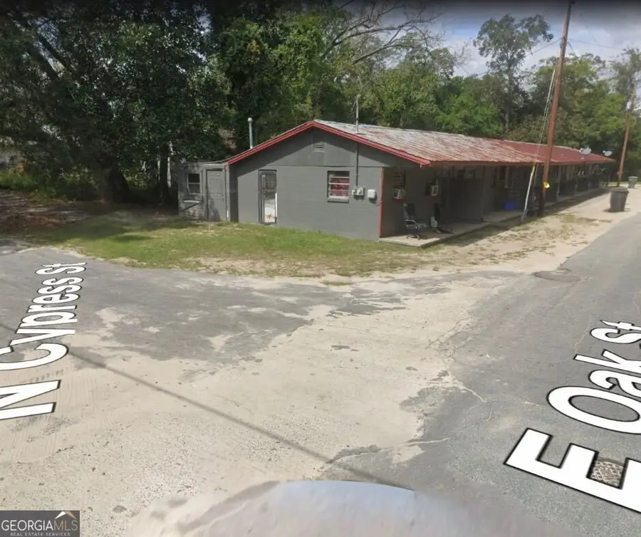 APT E Oak Street, Jesup, GA 31546 - #3