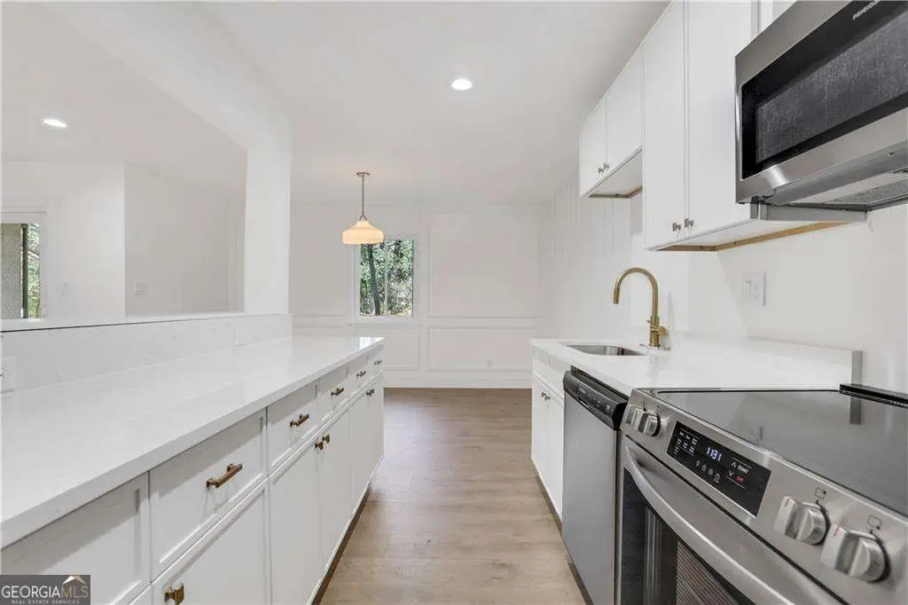 2396 Lawrenceville Highway #V, Decatur, GA 30033 - Image #1