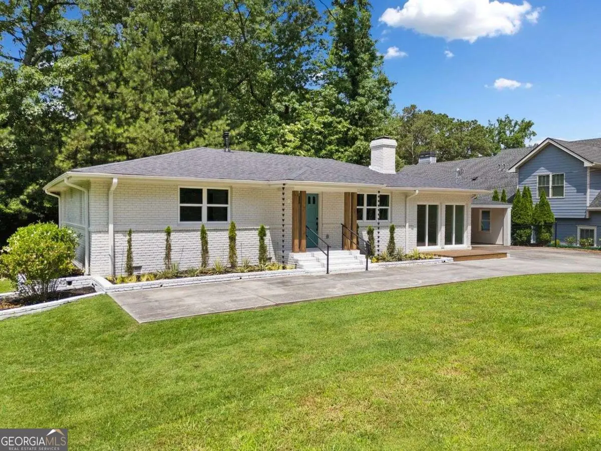 401 Cottonwood Drive, Woodstock, GA 30189 - Image #1