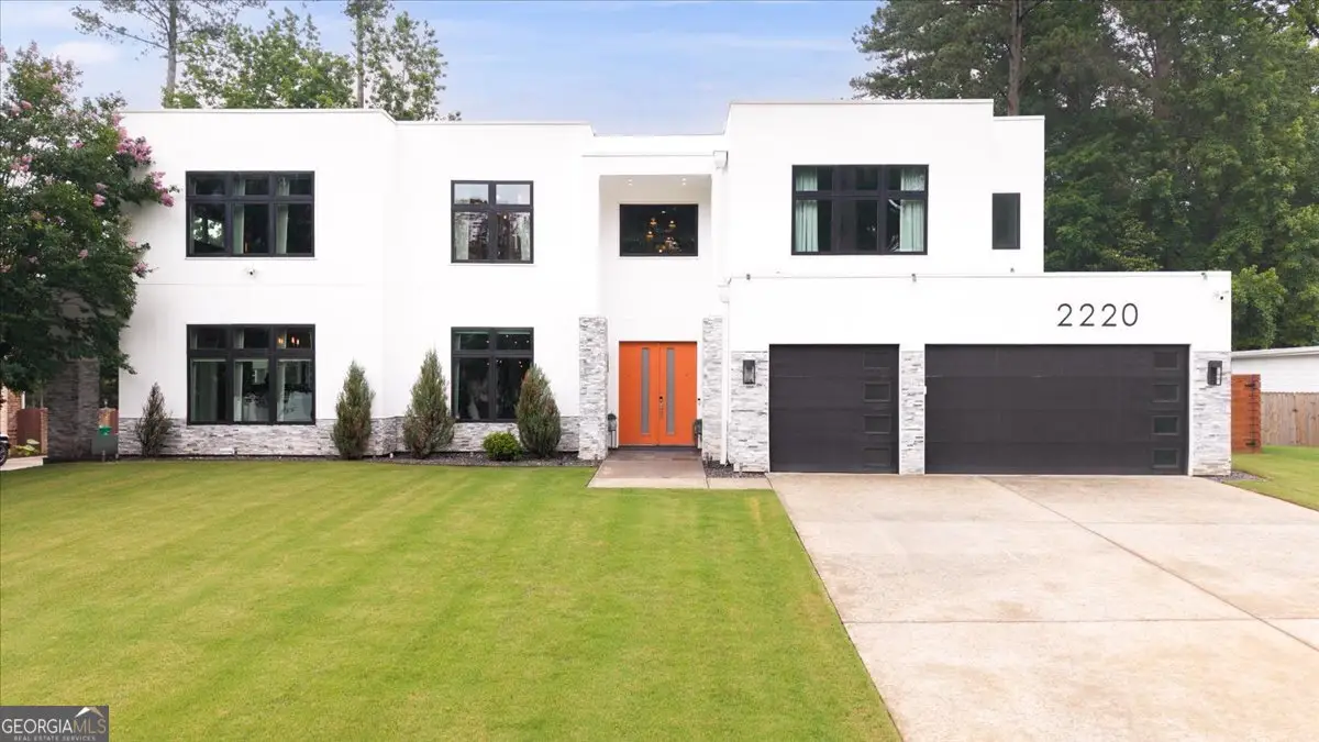 2220 Meadowvale Drive Ne, Atlanta Decatur, GA 30345 - Image #1