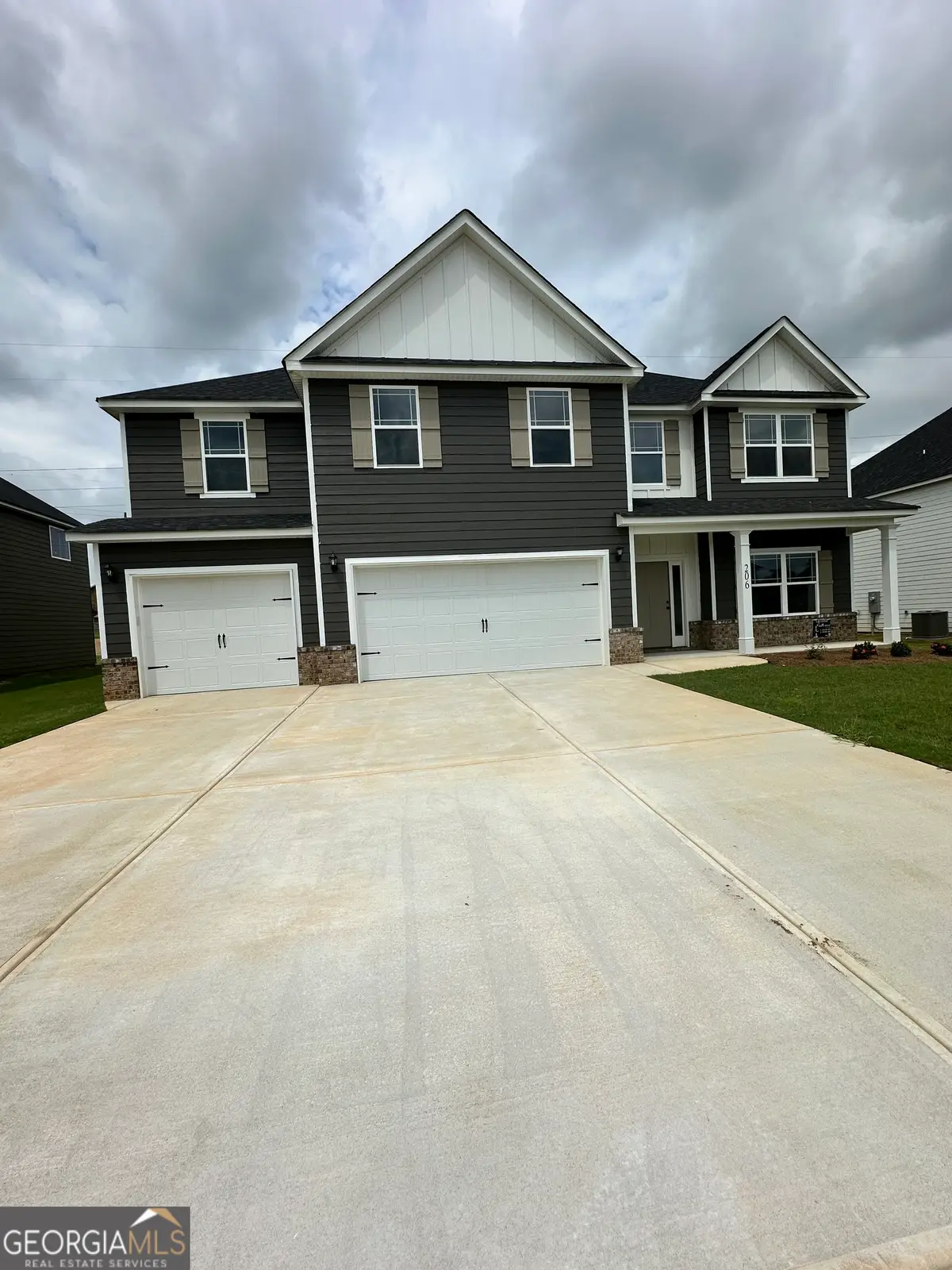 206 Ashley Nicole Avenue, Bonaire, GA 31005 - Image #1