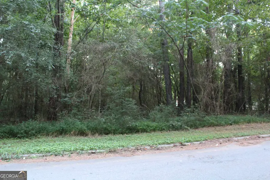 5743 Tunbridge Wells Road, Lithonia, GA 30058 - Image #3