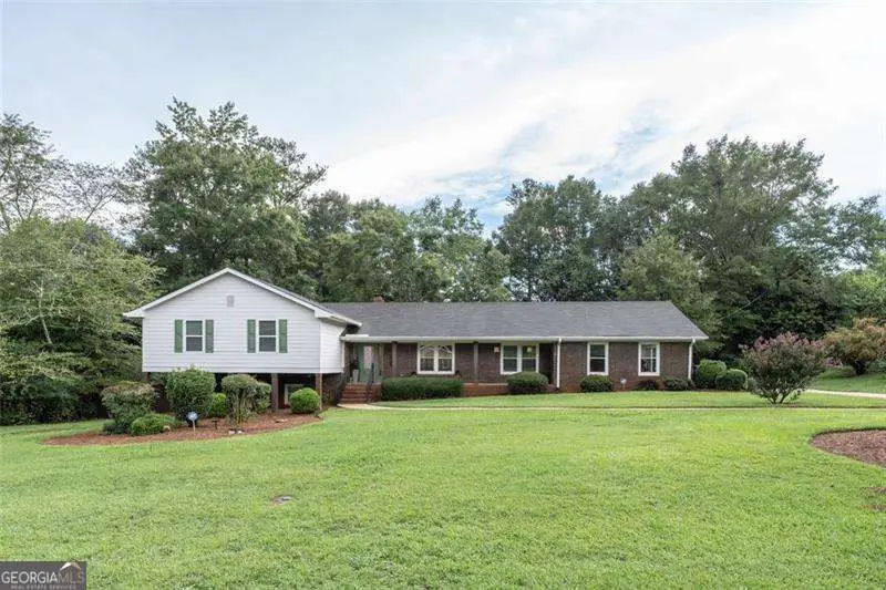 160 Edgewood Drive, Athens, GA 30606 - Image #1