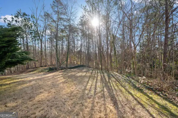 570 Belada Boulevard, Sandy Springs, GA 30342