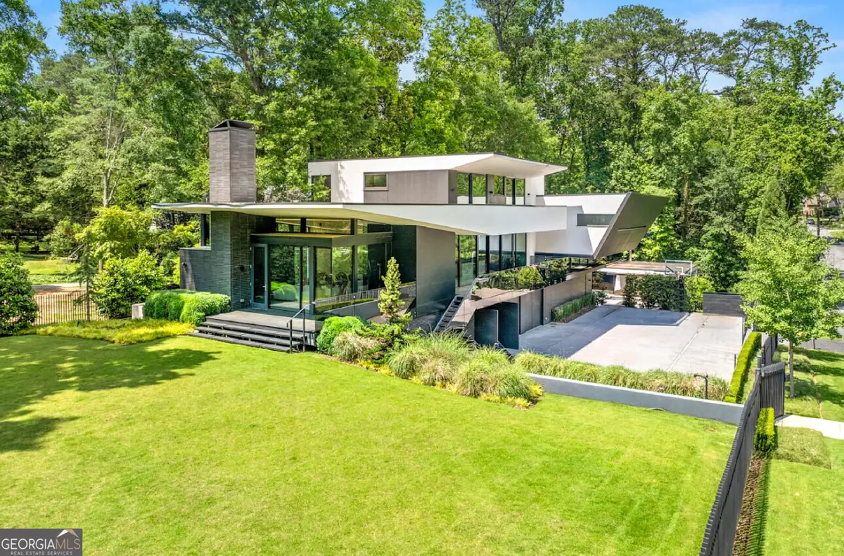 3891 Wieuca Road Ne, Atlanta, GA 30342 - Image #1