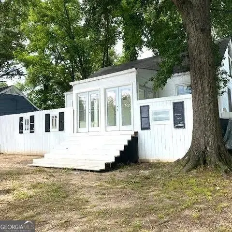 546 Hamilton E Holmes Drive Nw, Atlanta, GA 30318 - Image #1