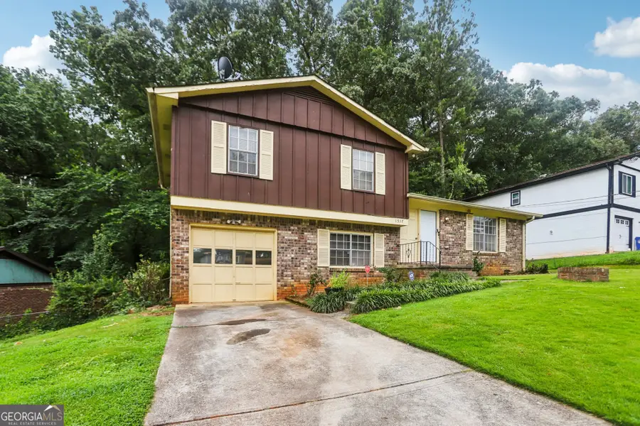 1517 Indian Forest Trail, Stone Mountain, GA 30083 - Image #2