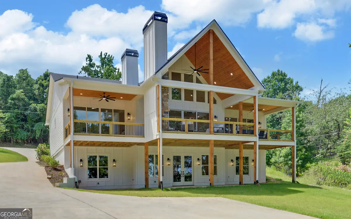 672 Tugaloo Heights Circle, Lavonia, GA 30553 - Image #1