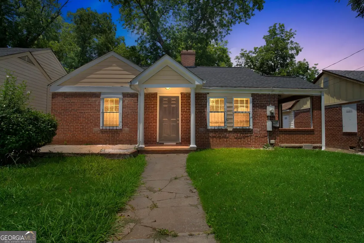 1381 Sharon Street Sw, Atlanta, GA 30314 - Image #1