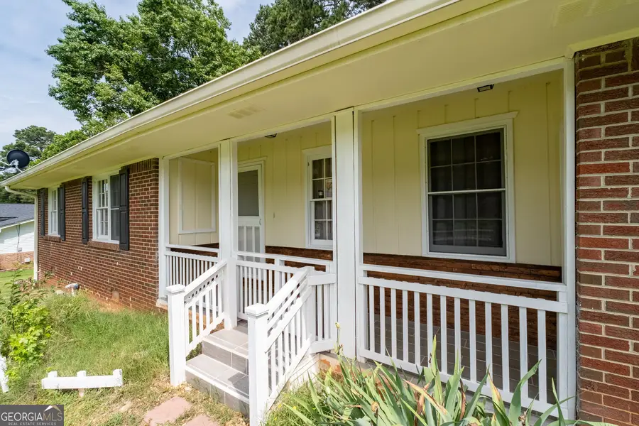 999 Chestnut Oak Court, Lawrenceville, GA 30046 - Image #2