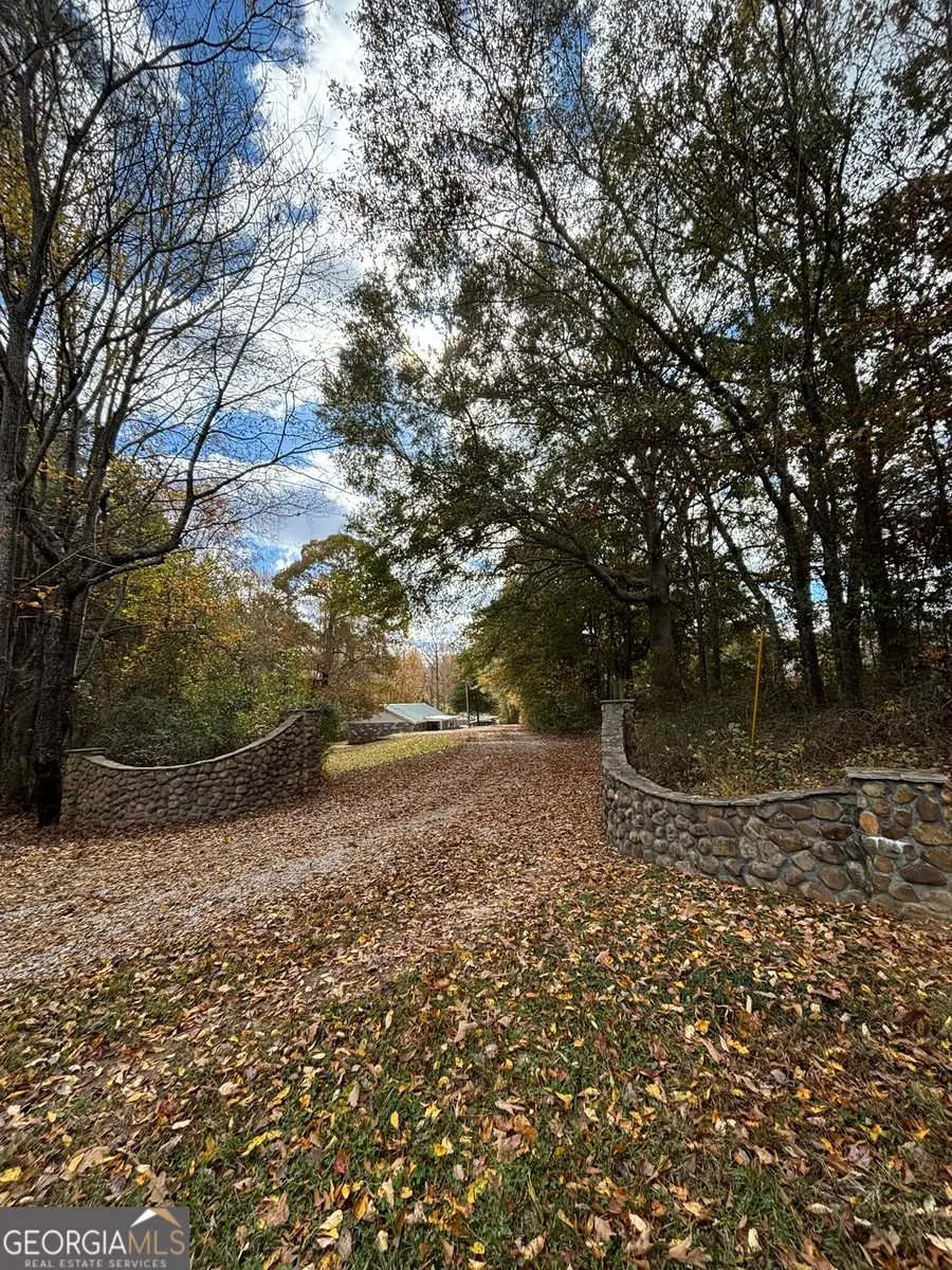 1628 Rockmart Road, Villa Rica, GA 30180 - Image #2