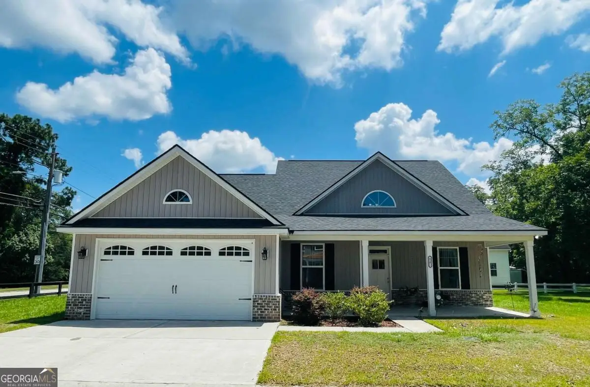 410 A N Caswell Street #A, Glennville, GA 30427 - Image #1