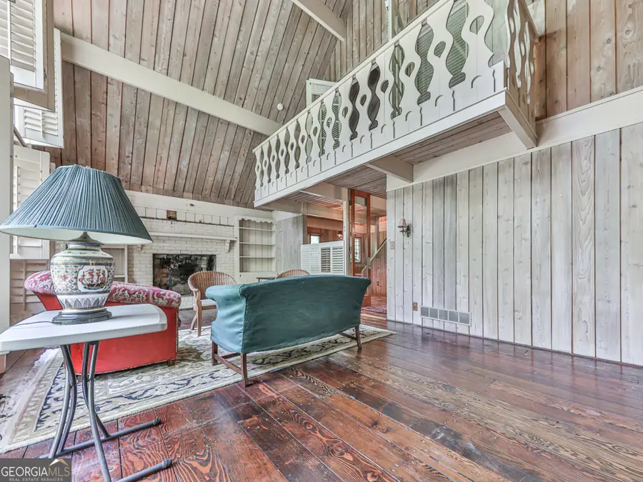 2351 Honeysuckle Lane Se, Smyrna, GA 30080 - Image #3