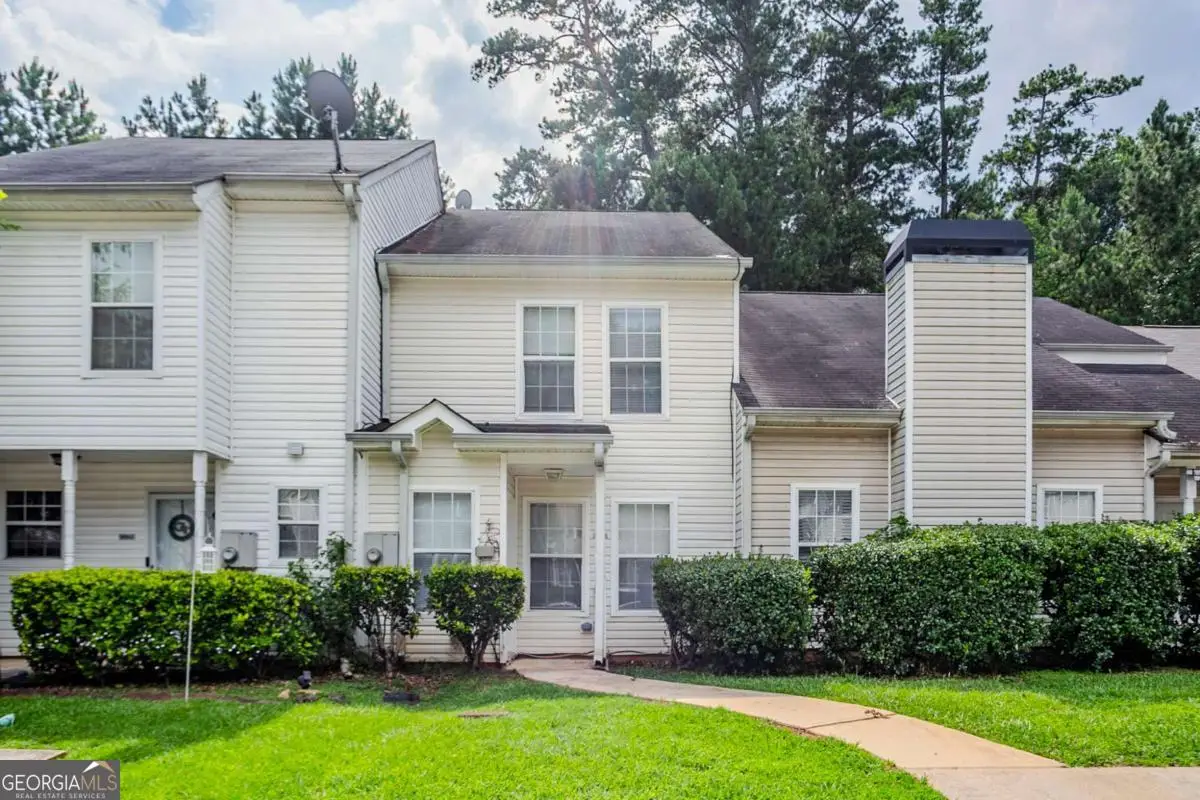 6559 Wellington Chase Court, Lithonia, GA 30058 - Image #1
