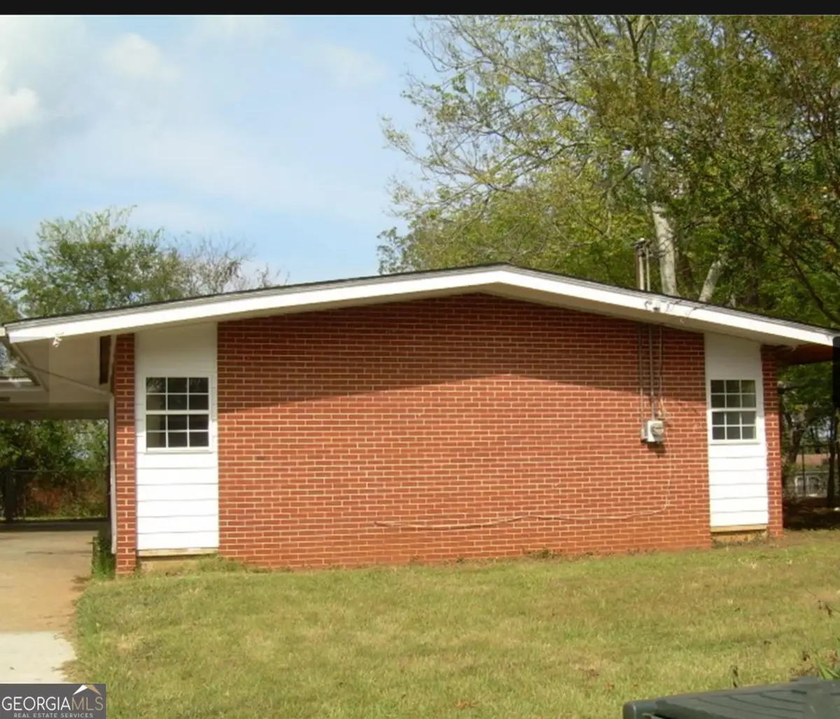 1982 S Riverview Circle, Albany, GA 31705 - Image #1