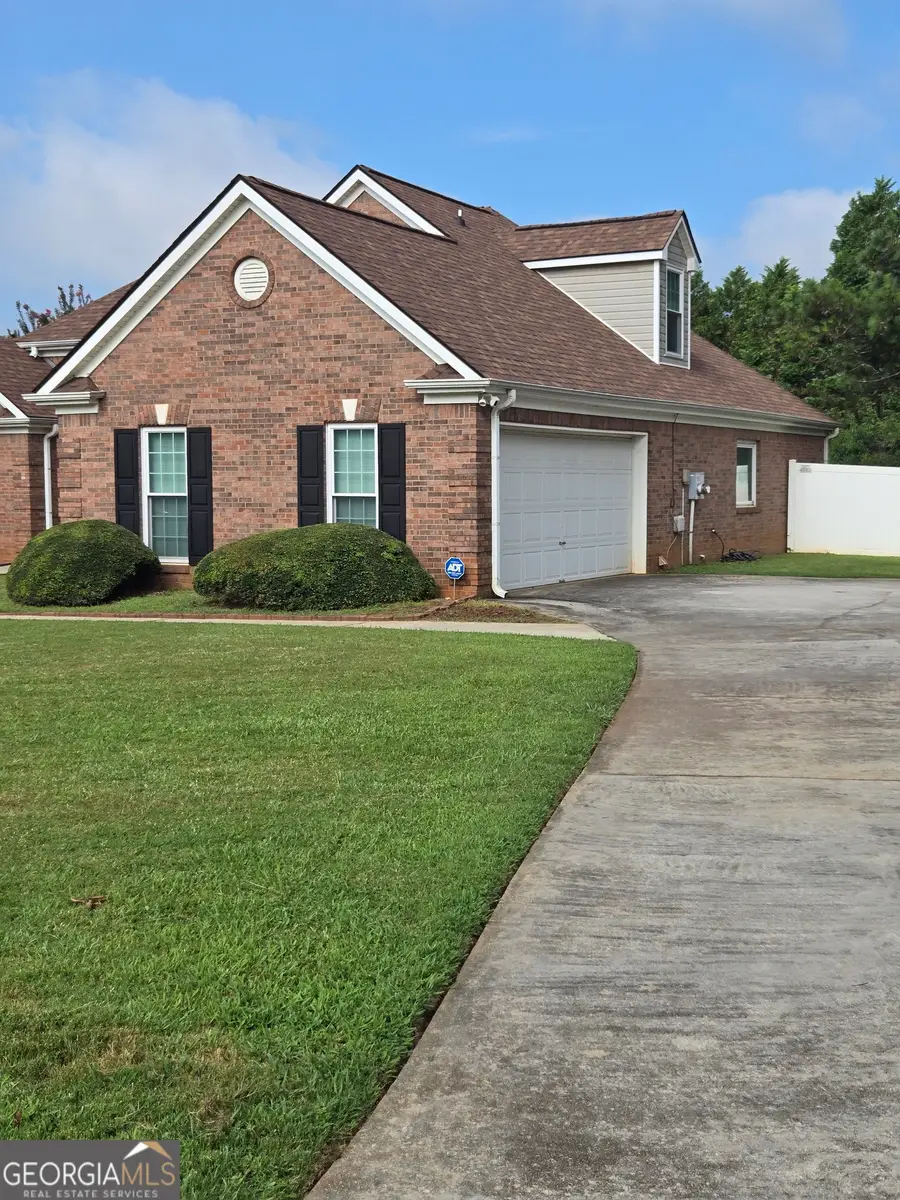 201 Thorn Berry Way, Conyers, GA 30094 - Image #3