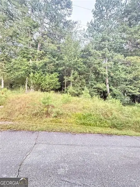 2569 Pinewood Drive, Conyers, GA 30012