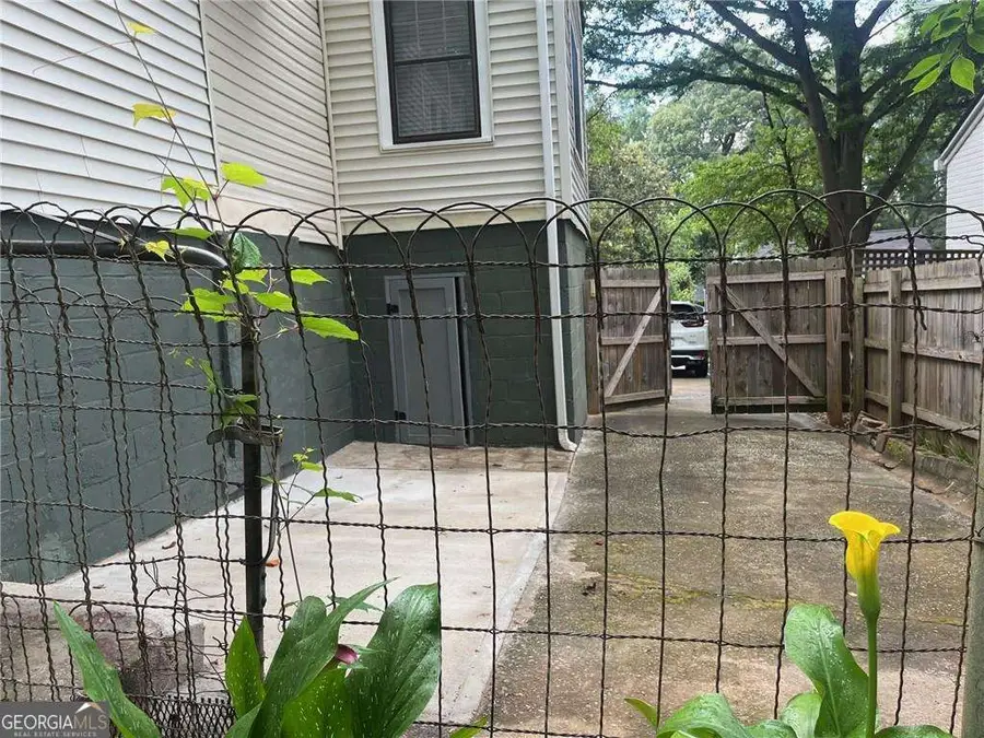 818 Burchill Street Sw, Atlanta, GA 30310 - Image #3