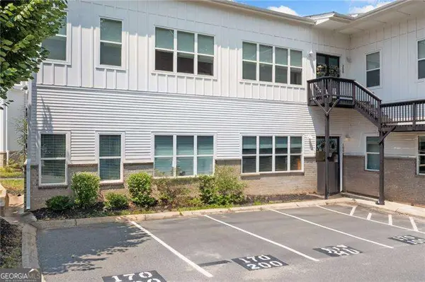 170 Fowler Street #100, Woodstock, GA 30188