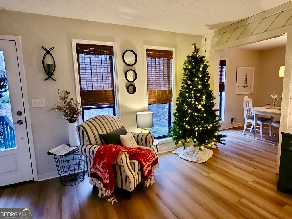 706 Magnolia Way, Woodstock, GA 30188 - #1