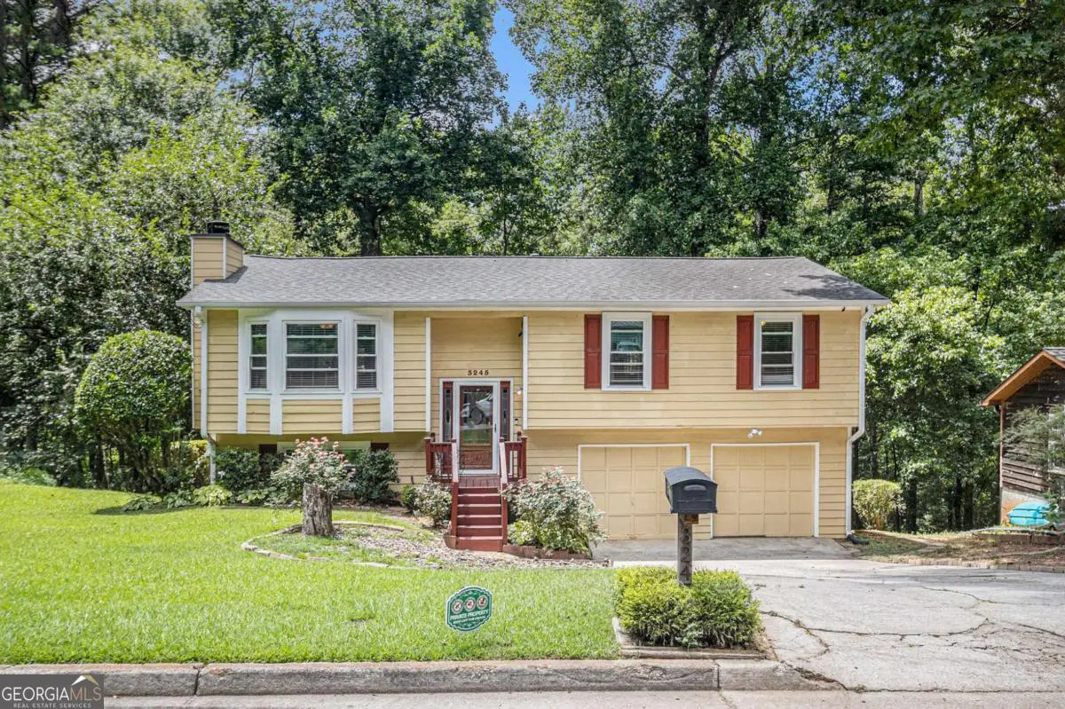 3245 Oakbrook Lane, Clarkston, GA 30021 - Image #1