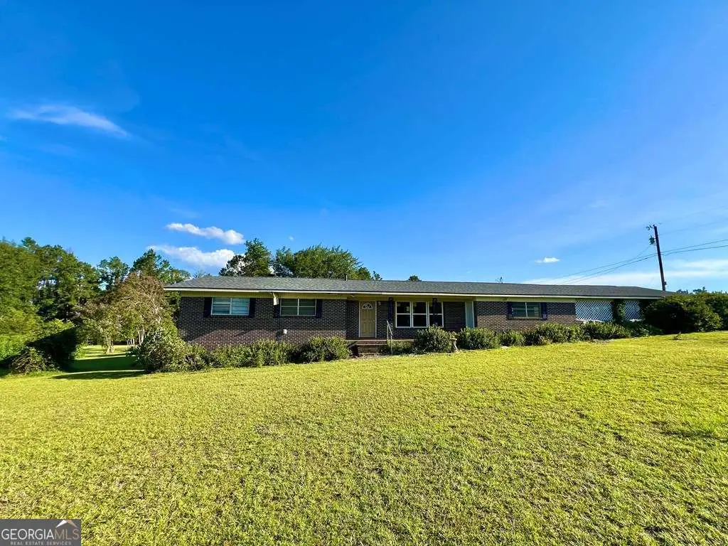 82 Cook Road, Hazlehurst, GA 31539 - Image #1