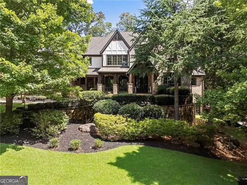 989 Middle Fork Trail, Suwanee, GA 30024 - Image #1