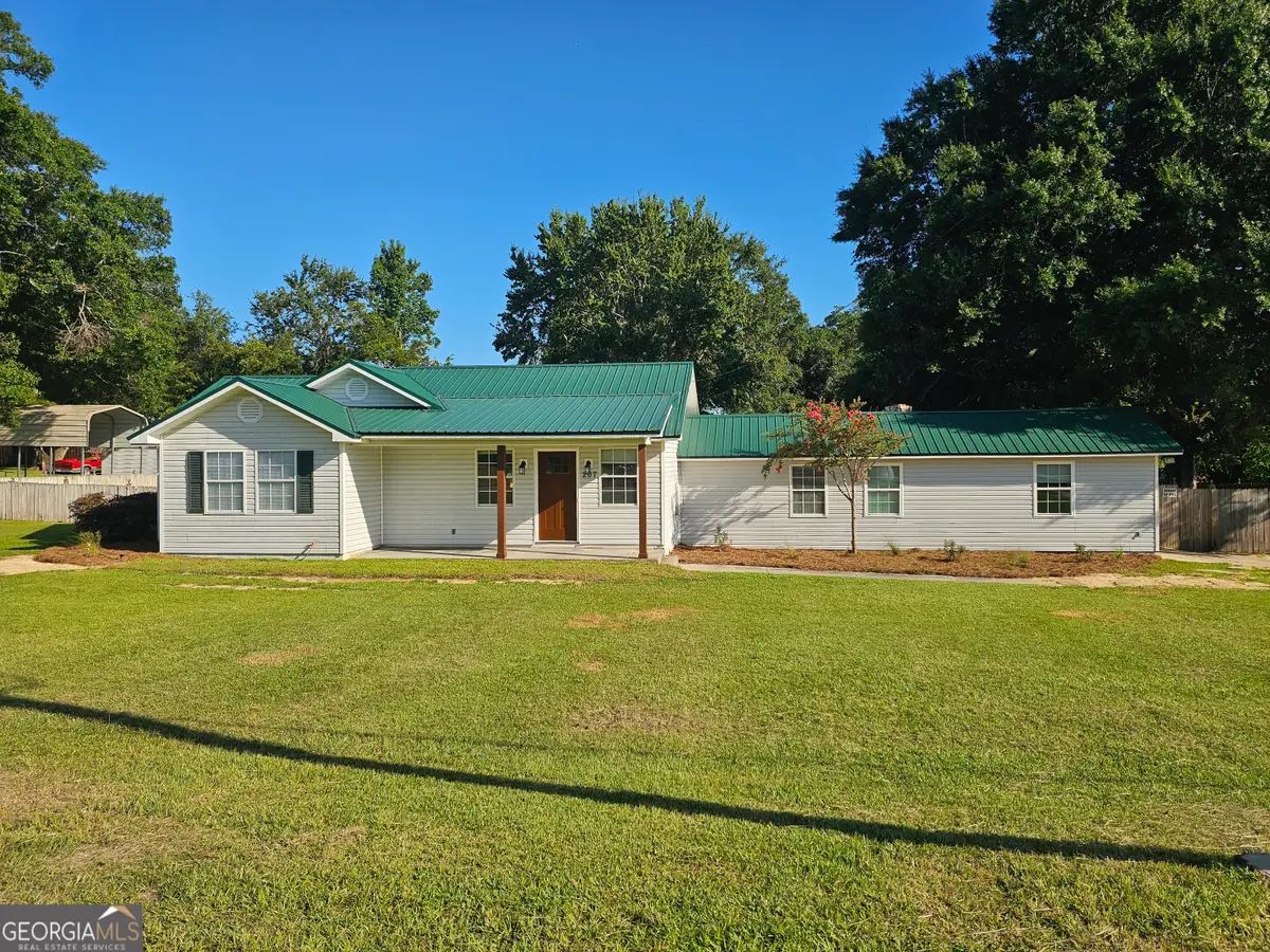 207 Georgia Avenue, Sylvania, GA 30467 - Image #1