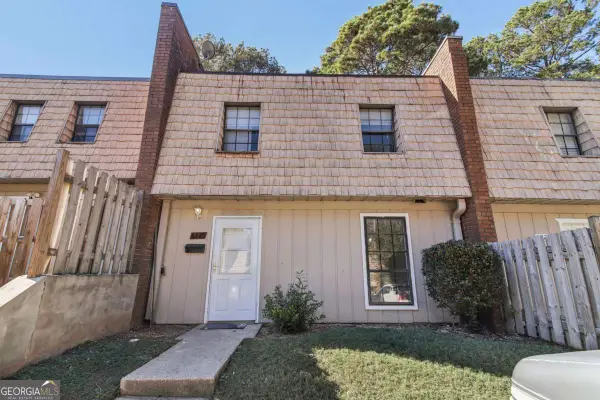 6429 Woodstone Way, Morrow, GA 30260