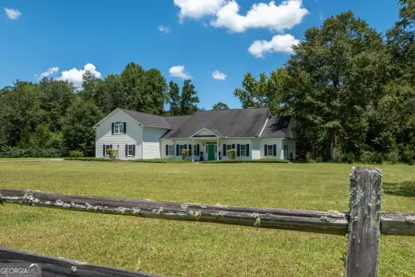 1225 E Hampton Drive, Statesboro, GA 30461