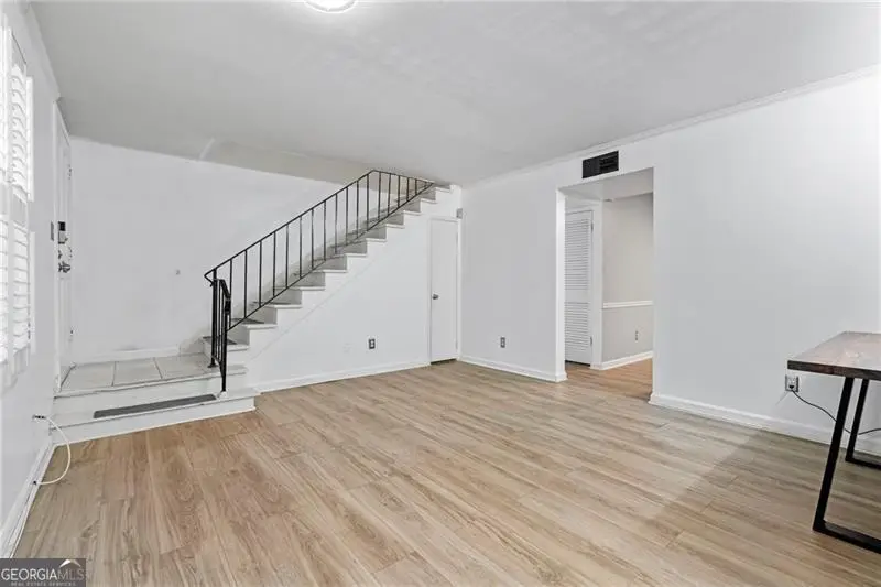 45 Glenald Way Nw, Atlanta, GA 30327 - Image #3