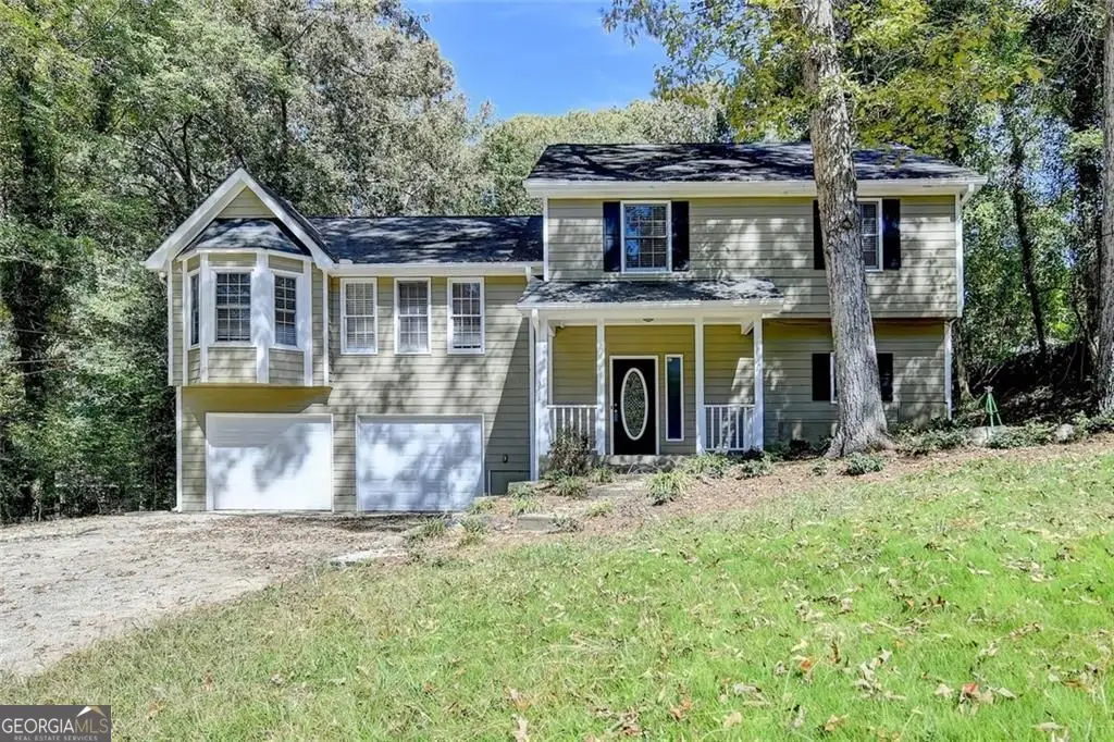 6168 Emerald Springs Way Se, Acworth, GA 30102 - Image #1