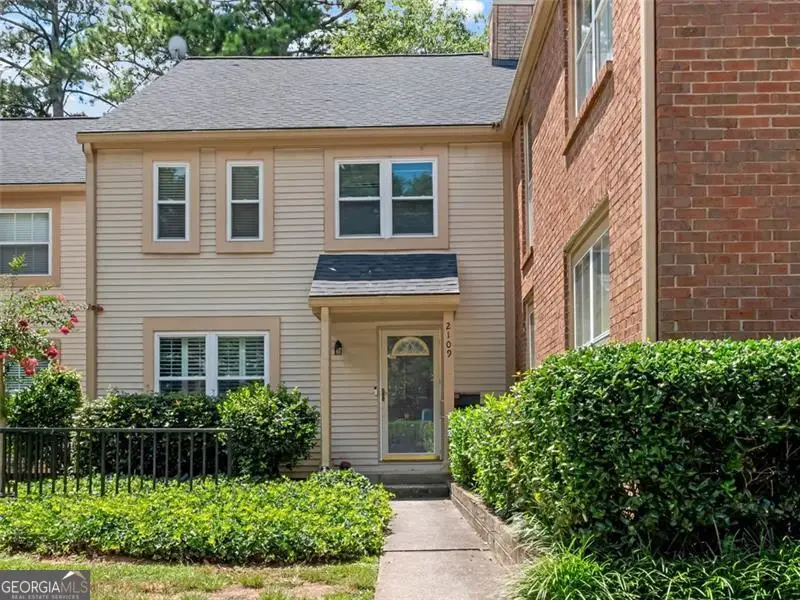 2109 Bucktrout Place, Dunwoody, GA 30338 - Image #3