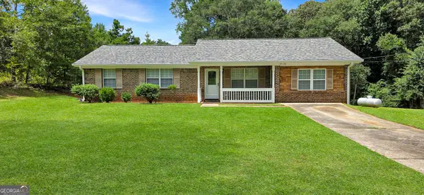 657 Tom Mckinley Road, Thomaston, GA 30286