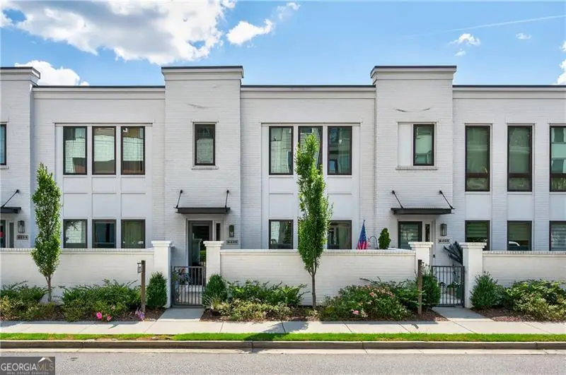 6425 Halcyon Way, Alpharetta, GA 30005 - Image #1