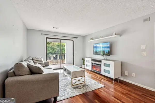 2657 Lenox Road Ne #N-185-3, Atlanta, GA 30324