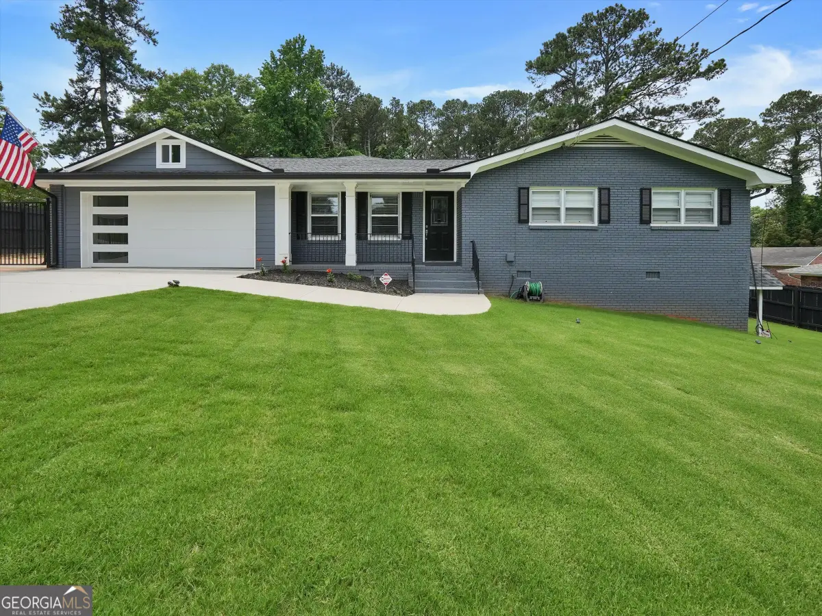 5521 Joeclay Drive, Stone Mountain, GA 30088 - Image #1