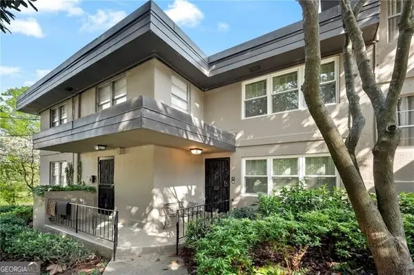 270 Lakemoore Drive #B, Atlanta, GA 30342