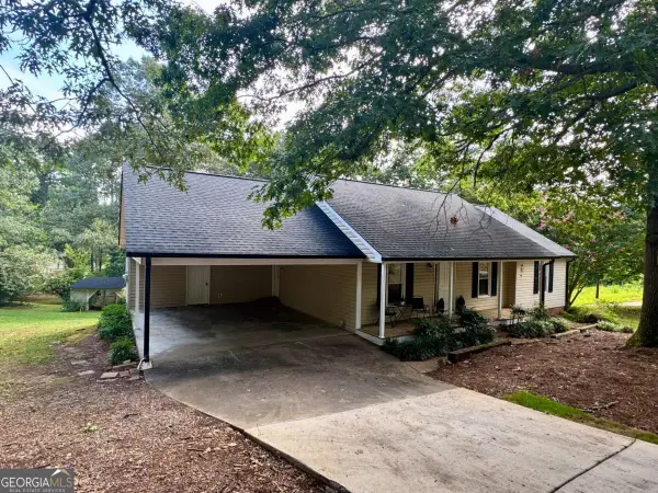 9 Woodberry Drive, Silver Creek, GA 30173