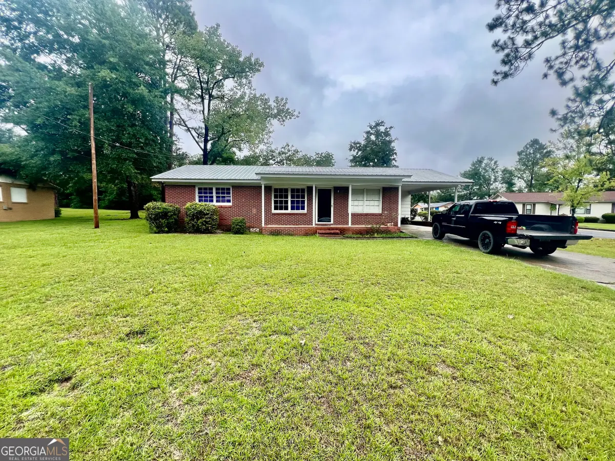 125 Fifth Avenue, McRae Helena, GA 31055 - Image #1