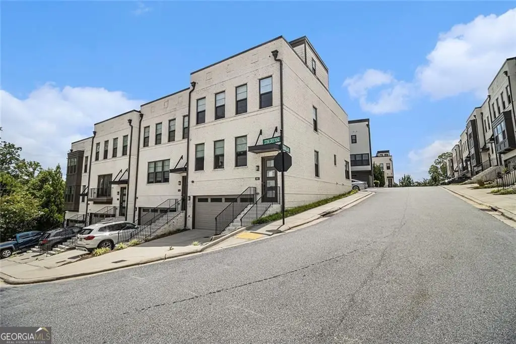 886 Stone Crest Road Ne, Atlanta, GA 30324 - Image #1