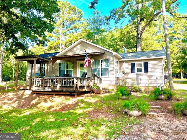 201 Lakeshore Drive, Eatonton, GA 31024