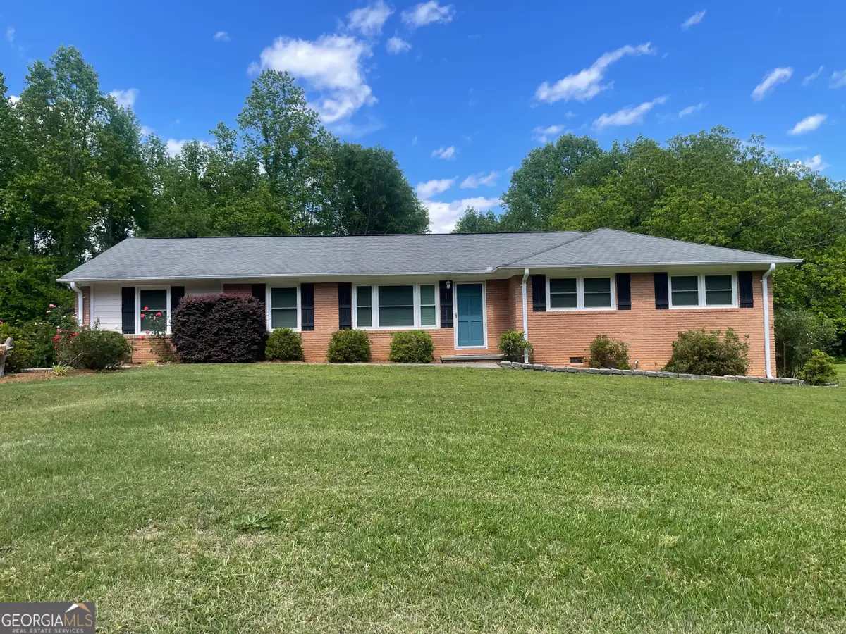 215 Old Mize Road, Toccoa, GA 30577 - Image #1