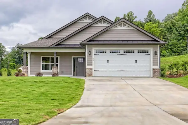 35 Mctyeire Drive, Young Harris, GA 30582