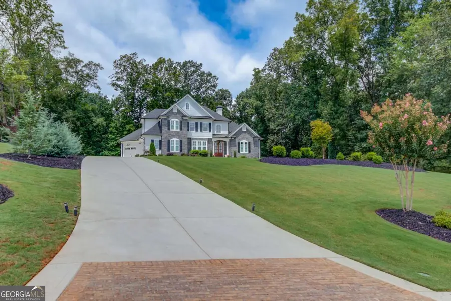 5392 Retreat Drive, Flowery Branch, GA 30542 - Image #3