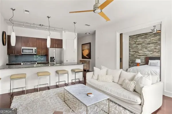 200 N Highland Avenue Ne #207, Atlanta, GA 30307